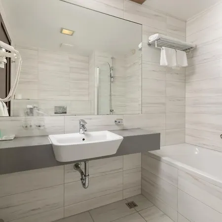 Park Hotel 4*