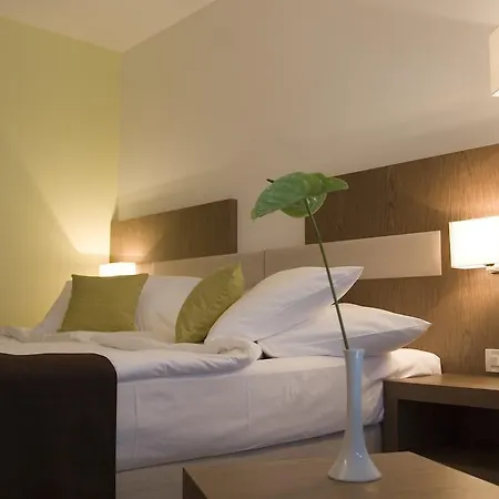 Park 4* Μακάρσκα