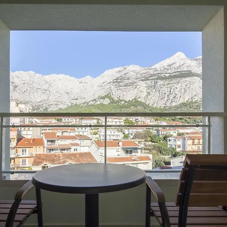 Park Hotel 4*